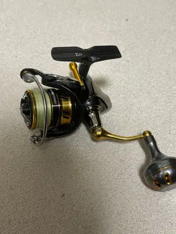 다이와 레갈리스 LT2000S