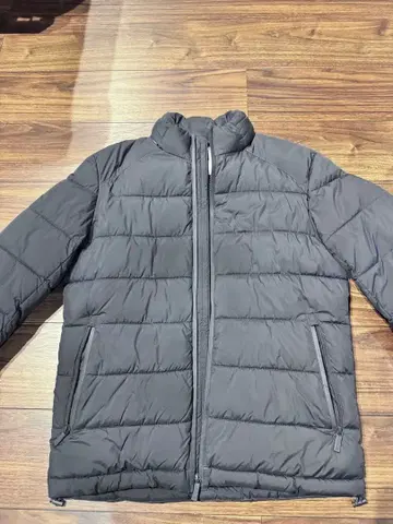 ZARA 네이비 후드 부착 다운 자켓