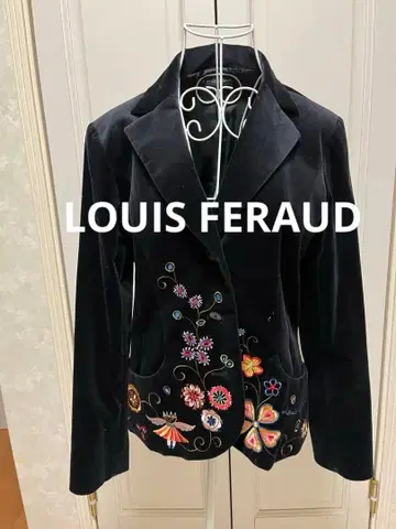 LF by LOUIS FERAUD 멋진 자수 벨벳 자켓 40