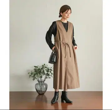 새상품 어반 리서치 도어스 트윌 플레어 오버롤 스커트 M