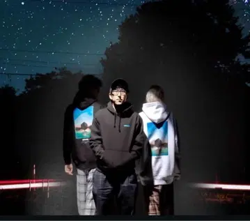 한정품 NaokimanShow 블랙 후드티 MUZE 모노리스