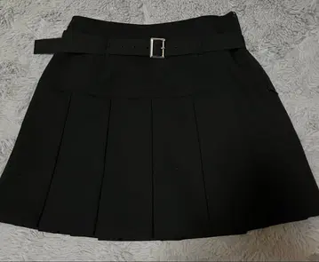 블랙 플리츠 스커트 벨트 포함