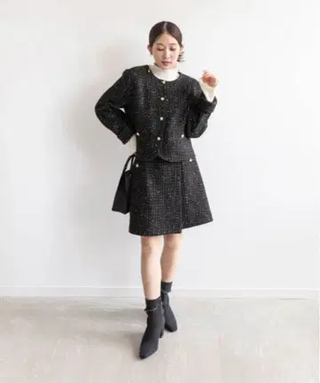 RANDA 노카라 크롭 자켓 블랙