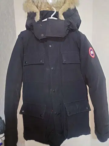 Canada Goose 블랙 다운 자켓