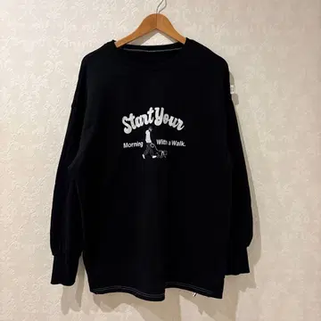 블랙 긴팔 트레이닝복