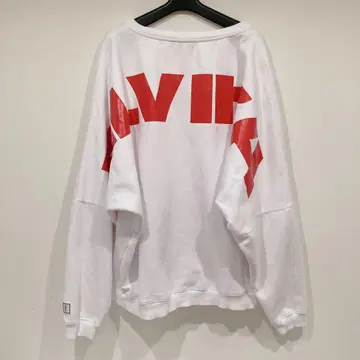 엘비라 맨투맨 트레이닝복 화이트 빨간색 로고 L