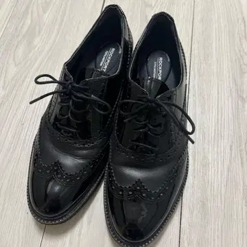 최종 가격! 락포트 토탈 모션 레이스업 슈즈 25cm