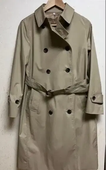 무인양품 베이지 트렌치코트 더블 브레스트