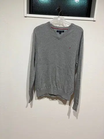 타미힐피거 그레이 V넥 스웨터 M