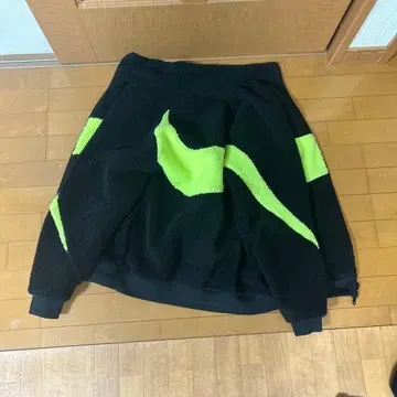 캐주얼 플리스 자켓 블랙/형광 그린