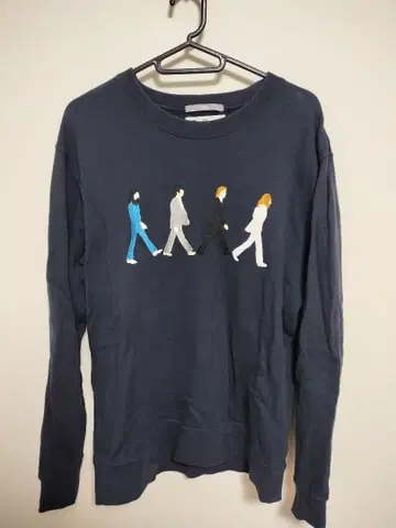 SHIPS 비틀즈 네이비 맨투맨 L