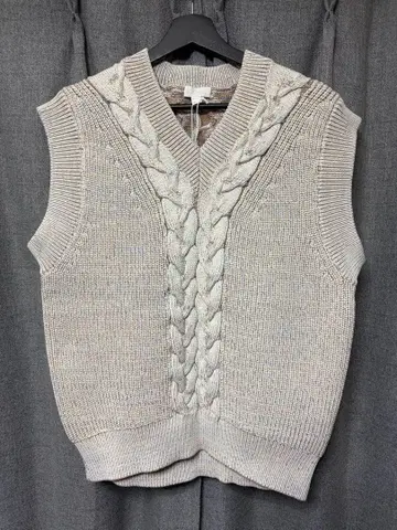 COS 케이블 니트 베스트 아이보리 S
