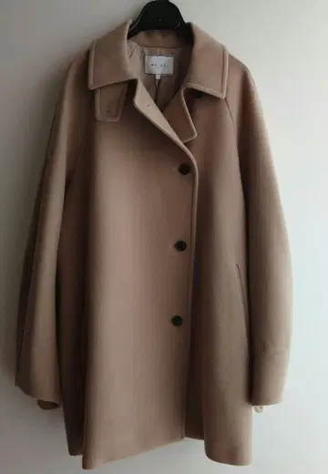 BEIGE, 베이지 미들 기장 스탠드 카라 울 코트 GABELLE