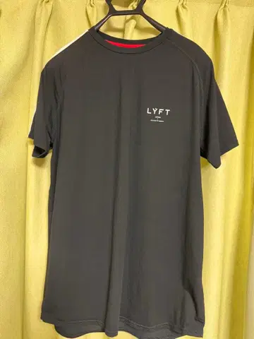 LYFT 블랙 T셔츠 L 사이즈
