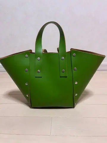 Hender Scheme 그린 가죽 핸드백