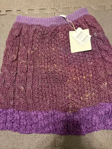 택 포함 미사용 새상품 사토 섬유 noeud 퍼플 계열 니트 스커트