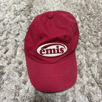 emis 와인 레드 캡 E17-23