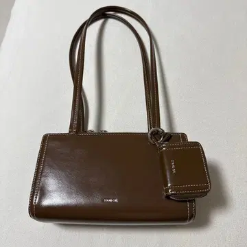 스탠드오일 스티치 백 새상품급