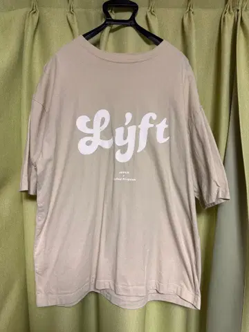Lyft 로고 T셔츠 L 베이지