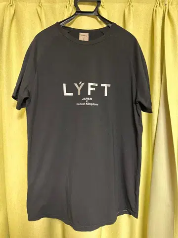 LYFT 블랙 T셔츠 L 사이즈