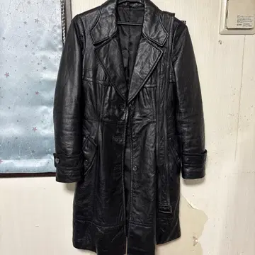 블랙 가죽 트렌치코트