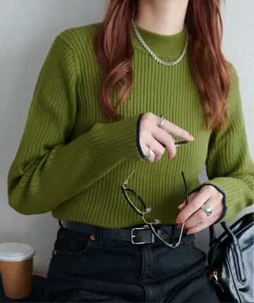 디스코트 모찌모찌 리브 파이핑 하이넥