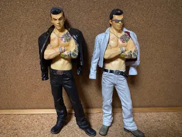 CROWS 크로우즈 피규어 2체 세트