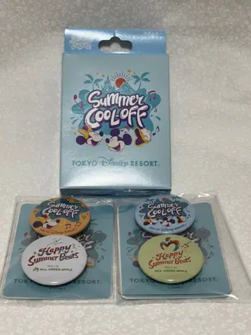 미세스 그린애플과 디즈니 콜라보 여름 시원한 오프 캔뱃지 2개 씰 2점
