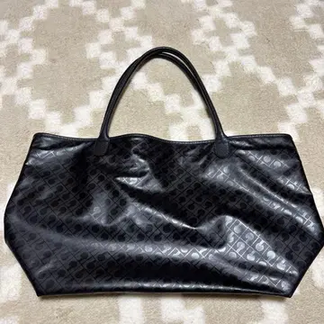 [ 새상품급 ] 게라르디니 토트백 소프티 숄더 A4 가능 여성용 블랙