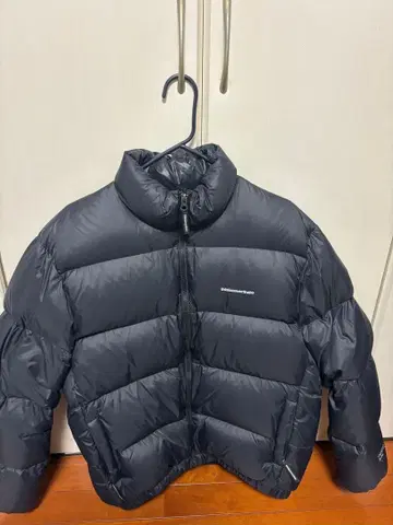 thisisneverthat 다운