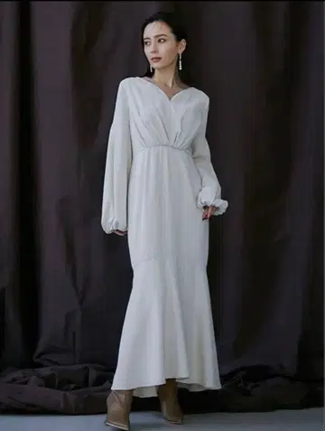 anuans 볼륨 슬리브 소프트 머메이드 원피스