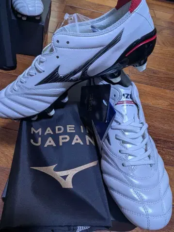 Mizuno 모렐리아 III SG 화이트 축구화