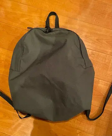 유나이티드 애로우즈&선즈 OUTDOOR 백팩