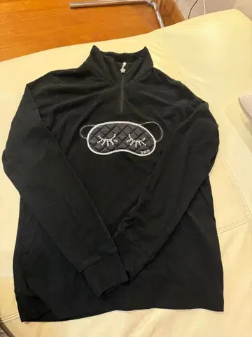 DANCE WITH DRAGON 하프 지퍼 긴팔 셔츠 넥 보아 블랙