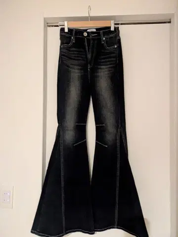 [ GYDA ] 다크 블루 부츠컷 데님