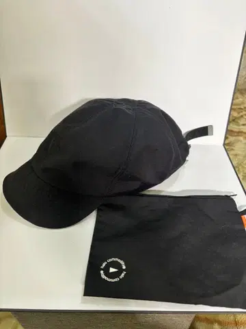 헬로 코모디 수납 파우치 포함 캡