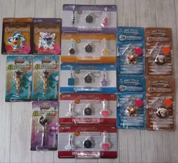 ONE PIECE 14점 해적기 마그넷 스트랩 1번 복권