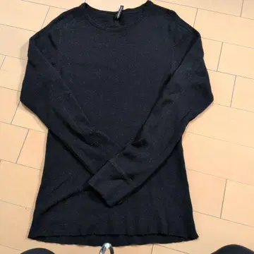 BLVCKBVRETT 블랙바렛 바이 닐바렛 블랙 스웨터