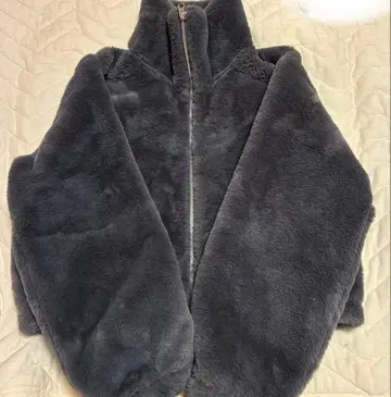 지유 보아 자켓 L 시착만 한 상품 즉시 구매 OK