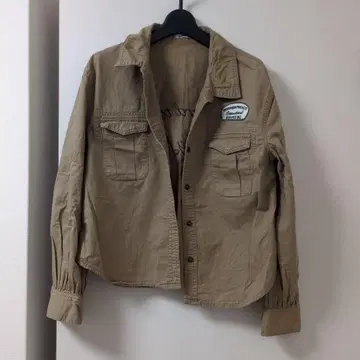 베이지 자수 자켓