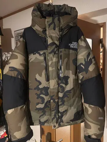 THE NORTH FACE 다운 자켓 ND91951 카모플라쥬