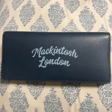 매킨토시 런던 장지갑 새상품급