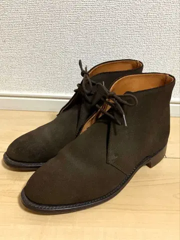 레어 [ John White ] 처카 부츠 24.5cm 스웨이드 새상품급