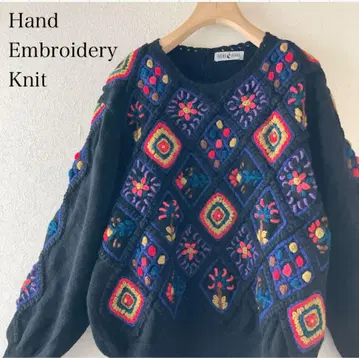 꽃무늬 핸드 자수 입체 모티브 니트 컬러풀 민족풍 블랙 패치워크