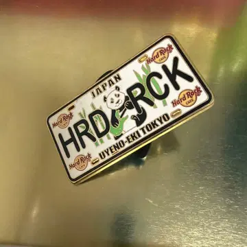 하드 록 카페 핀 배지 팬더 플레이트 우에노역 한정판