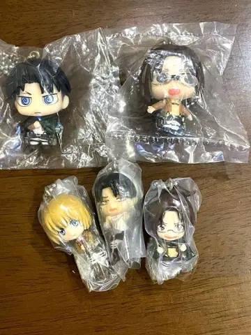 진격의 거인 키체인 마스코트 묶음 판매