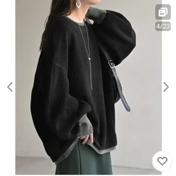 허그유 리브 니트 스웨터 블랙 브라운