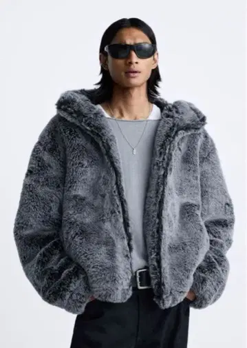 ZARA 후드 부착 퍼 자켓 M