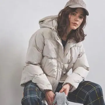 UNITED ARROWS 숏 다운 코트