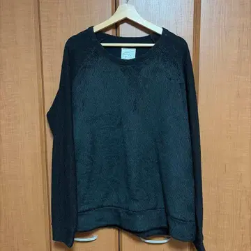 SHAREEF 블랙 래글런 슬리브 니트